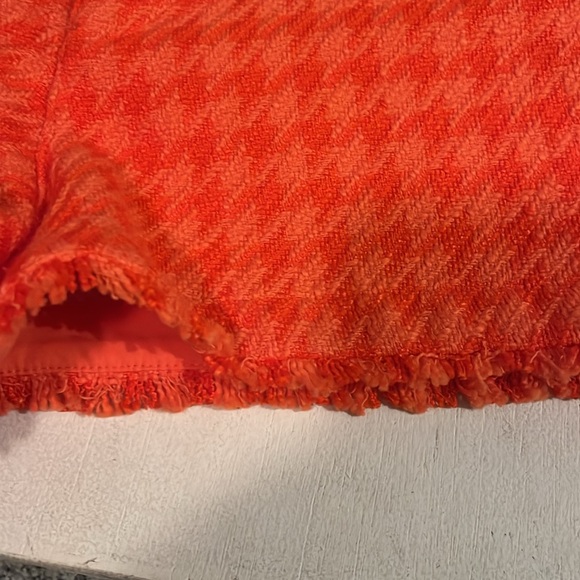 Zara Orange Shorts - Picture 3 of 4